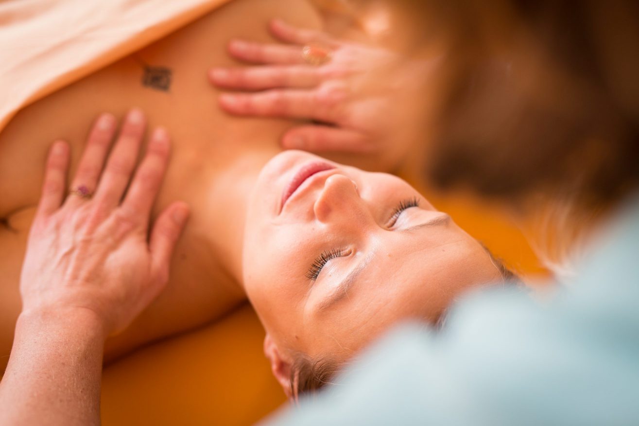 EnergieBalance Massage – Behandlungssituation